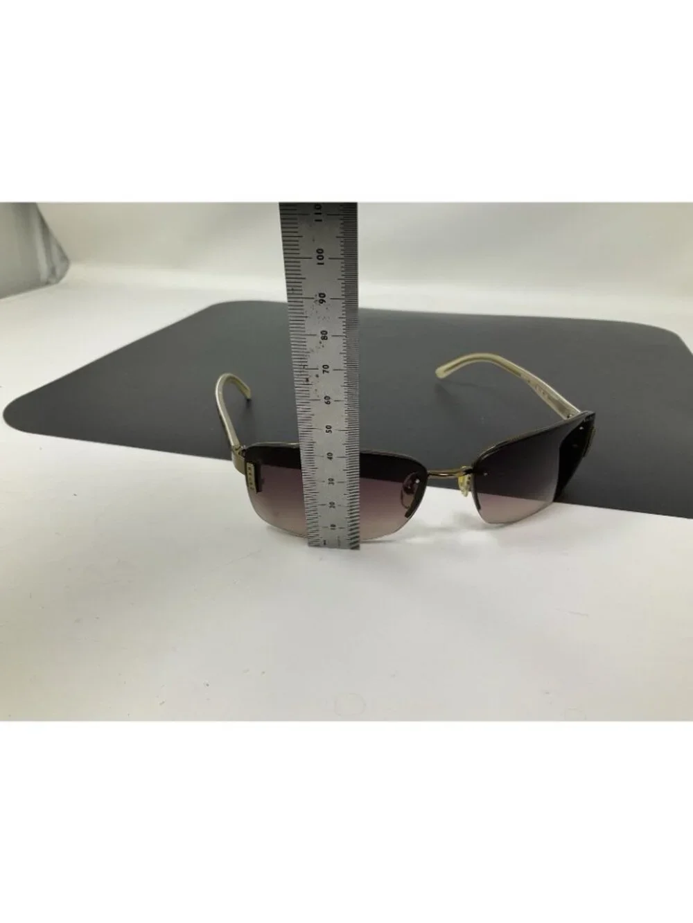 Vintage Ralph Lauren Sunglasses RA 4012 111/13 Rimless 62-16 130